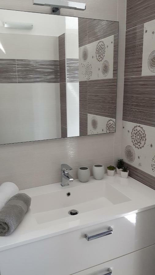 Porec Villa Luna With Pool Ngoại thất bức ảnh